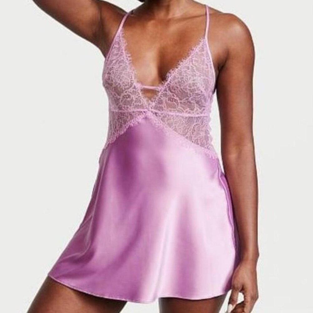 NWOT Victoria's Secret Lace Plunge Slip Dress in Orchid Pink, Size Large